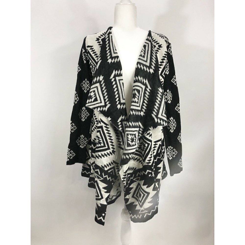 Charlie Paige Cascade Cardigan black white tribal print size S/M open‎ front
